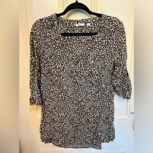 Reitmans Leopard Print V Neck Blouse Large